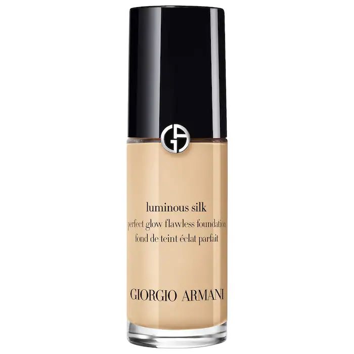 Mini Luminous Silk Perfect Glow Flawless Oil-Free Foundation