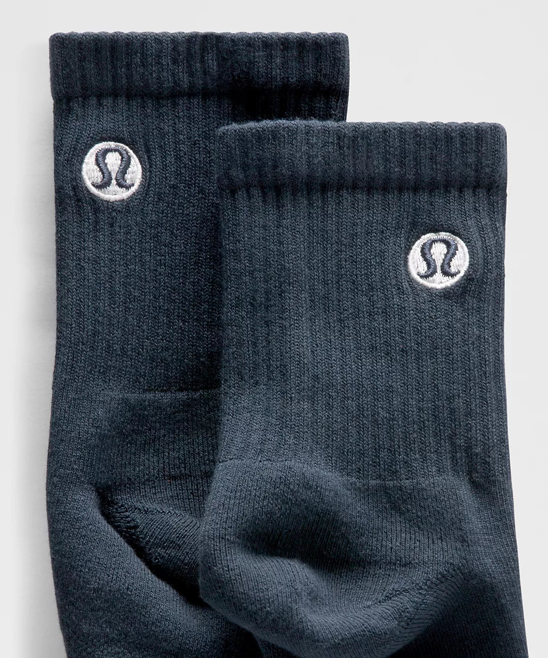 Unisex Daily Essential Quarter Socks