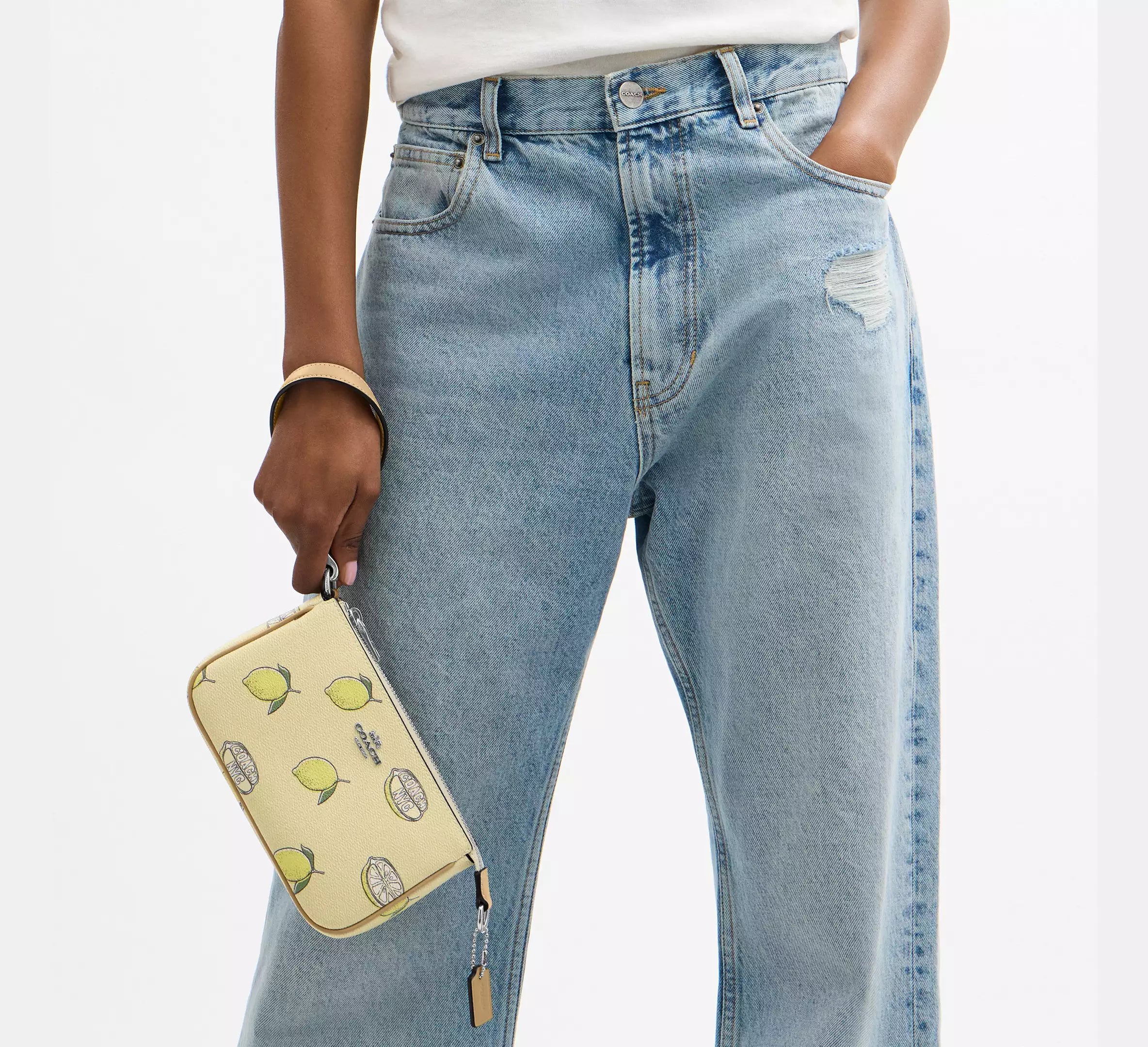 Nolita 19 In Signature Canvas