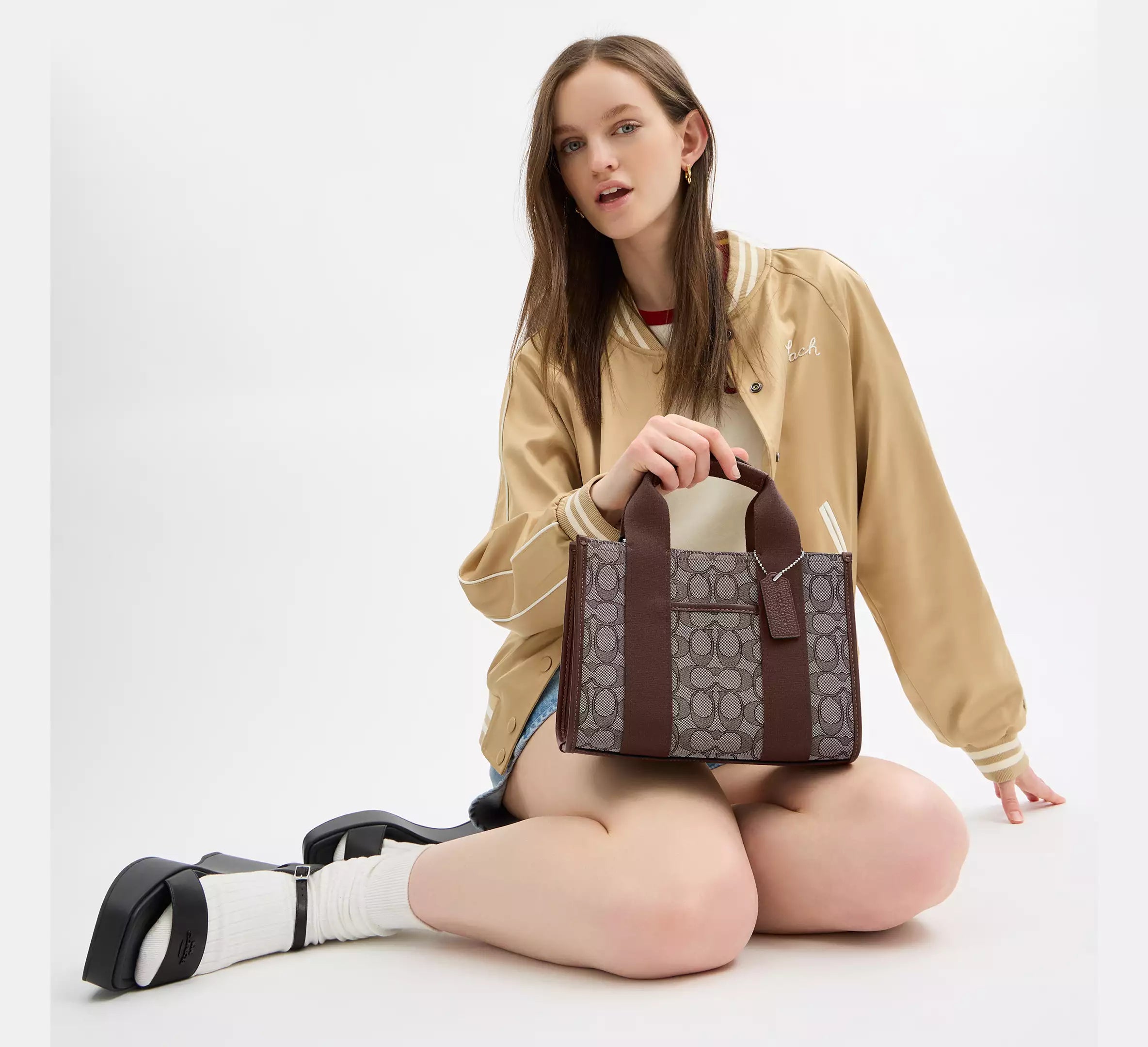 Smith Tote Bag 24