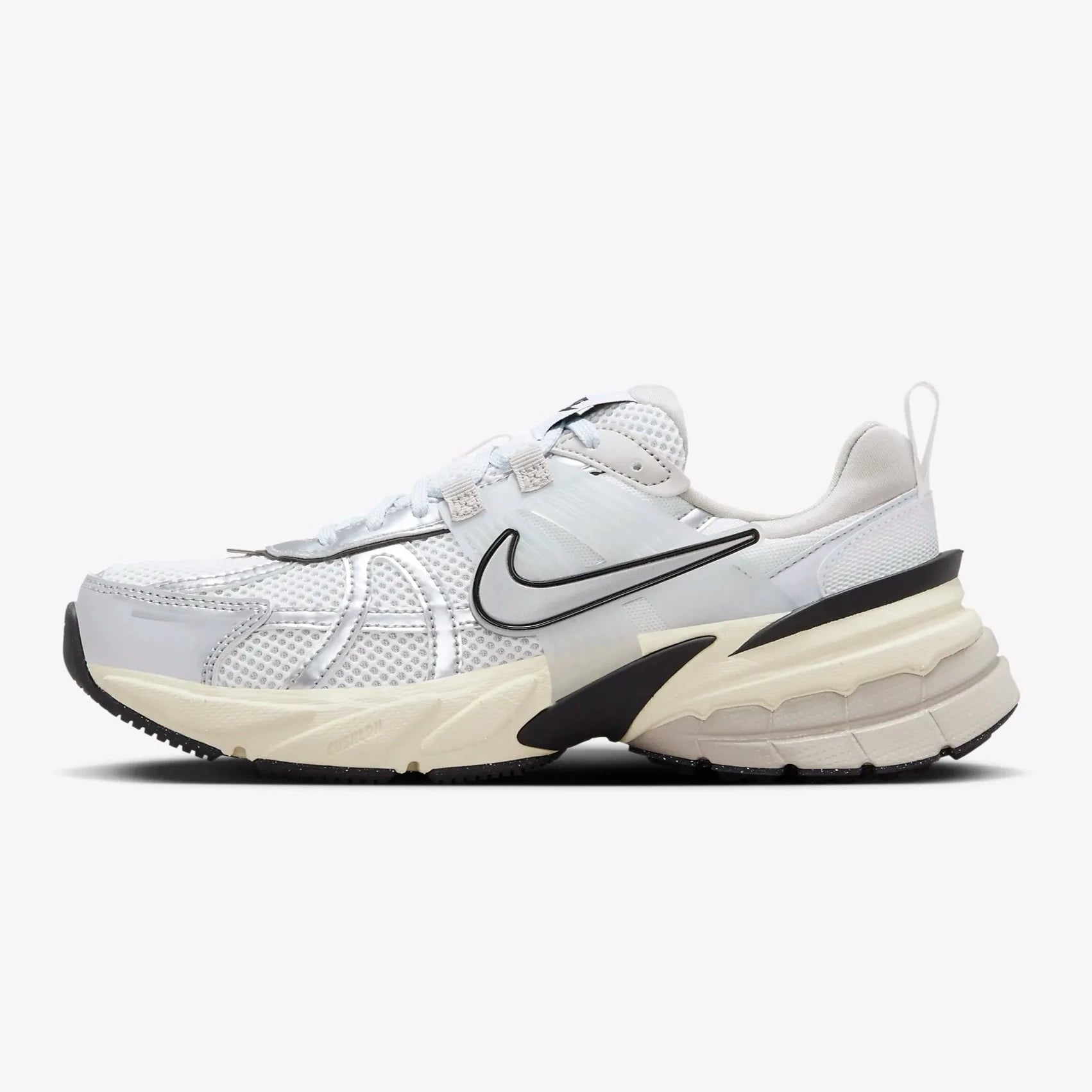 Nike lightweight running on sale