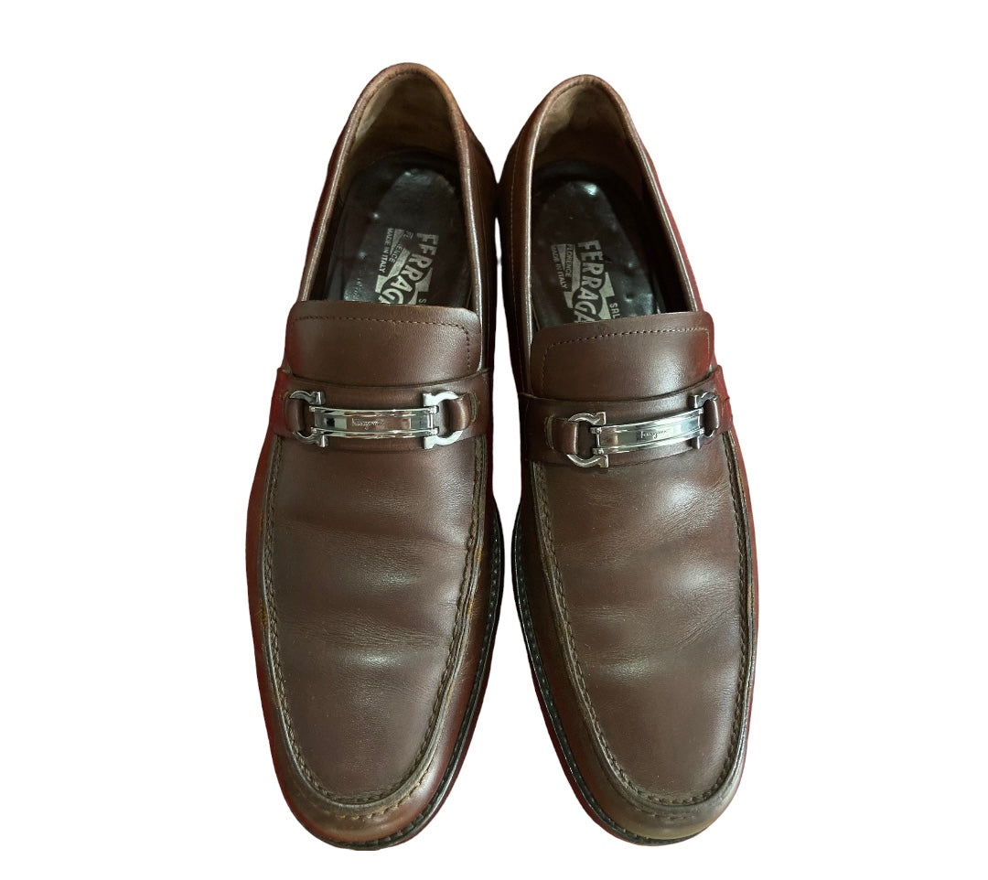 Mocasines Ferragamo de piel lisa con doble gancino