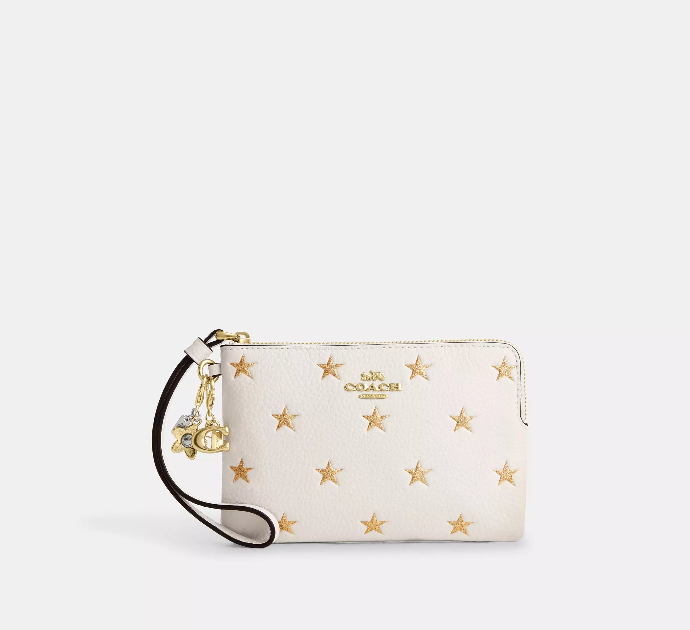 Coach Outlet - Boxed Corner Zip Wristlet With Star Print And Charms | Cartera Elegante y Funcional