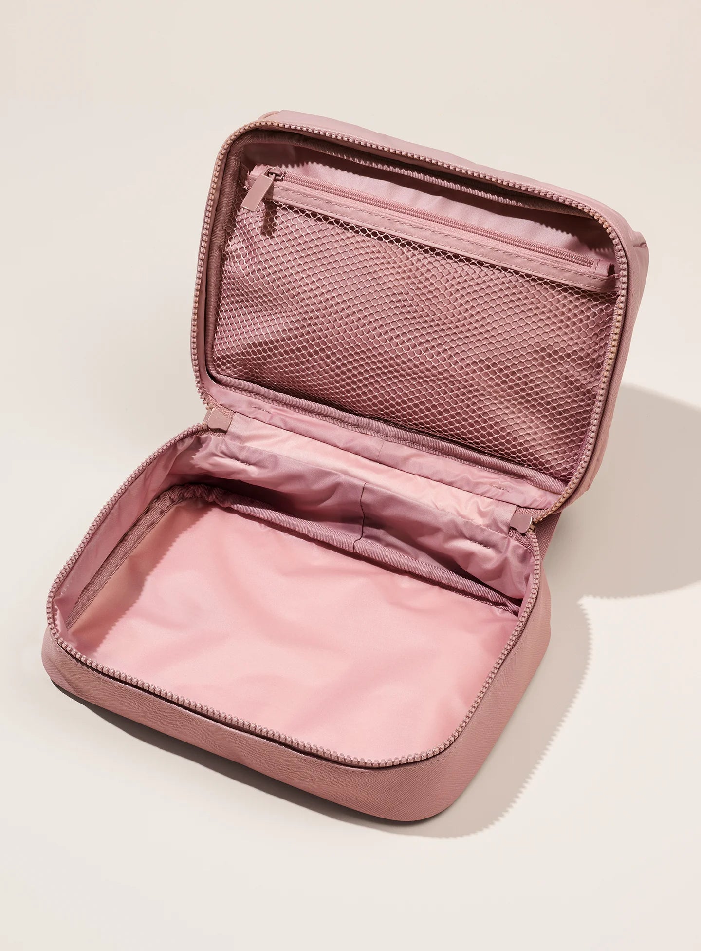 Puffy Toiletry Bag - Mauve